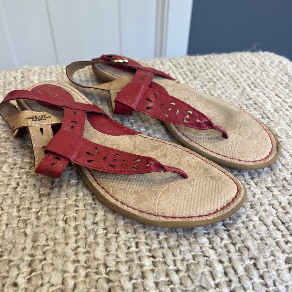 B.O.C Born Concept Women's Comfort Flats Vegan Sandals Size 9 M Brown Red Casual